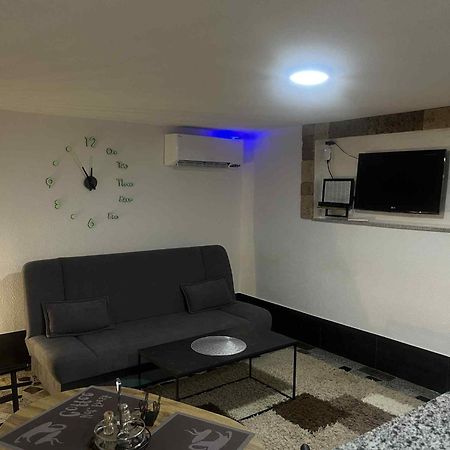 Studio Apartman Azra Кулен Вакуф Екстериор снимка