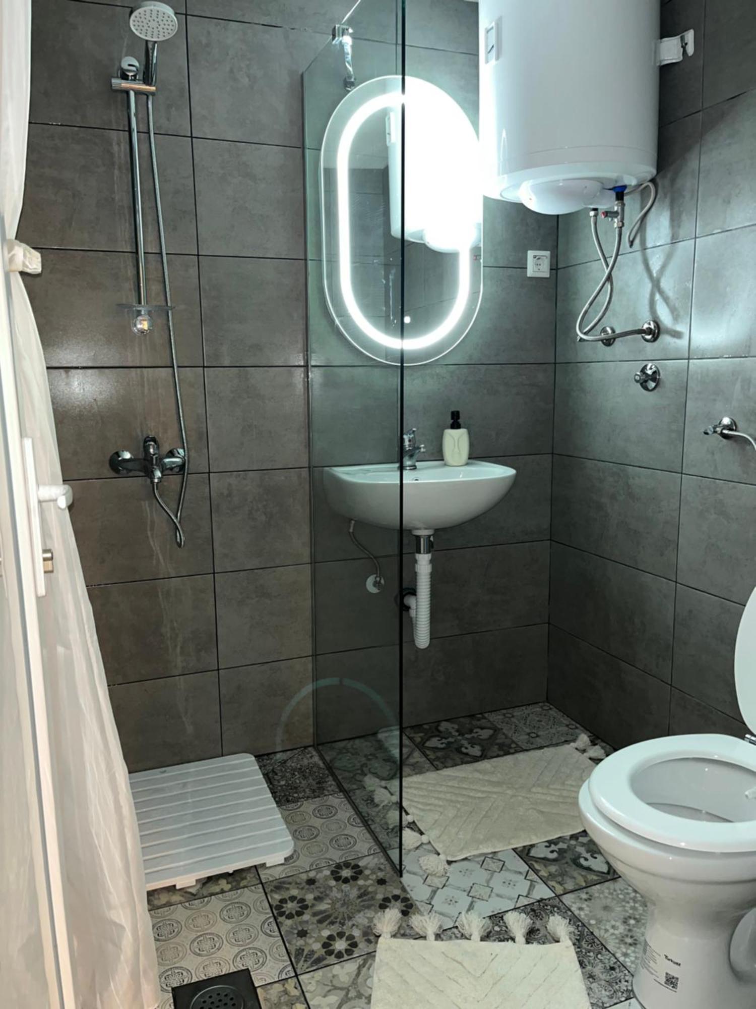 Studio Apartman Azra Кулен Вакуф Екстериор снимка