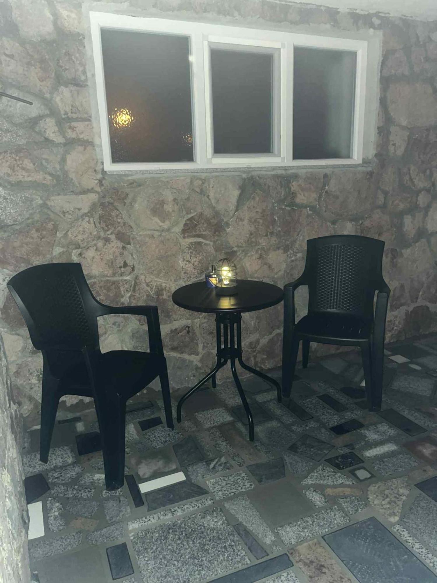 Studio Apartman Azra Кулен Вакуф Екстериор снимка